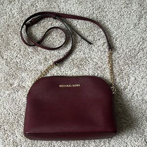 Michael Kors Cindy Dome Crossbody - Merlot